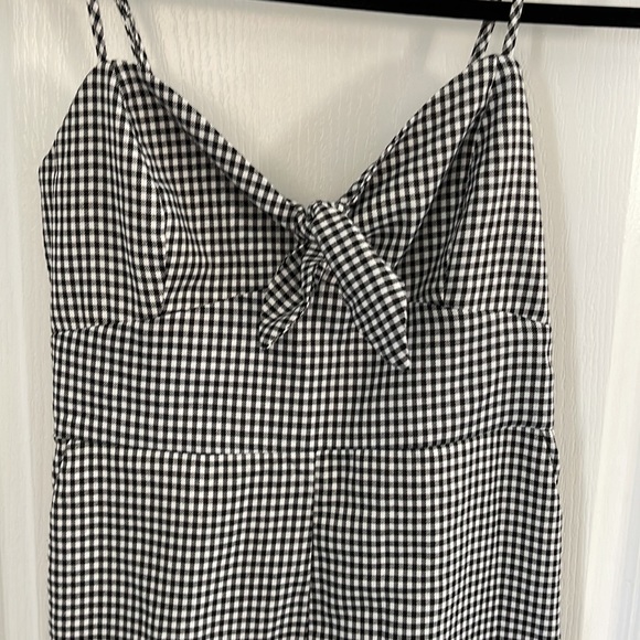 Jumpsuit - Picture 2 of 4